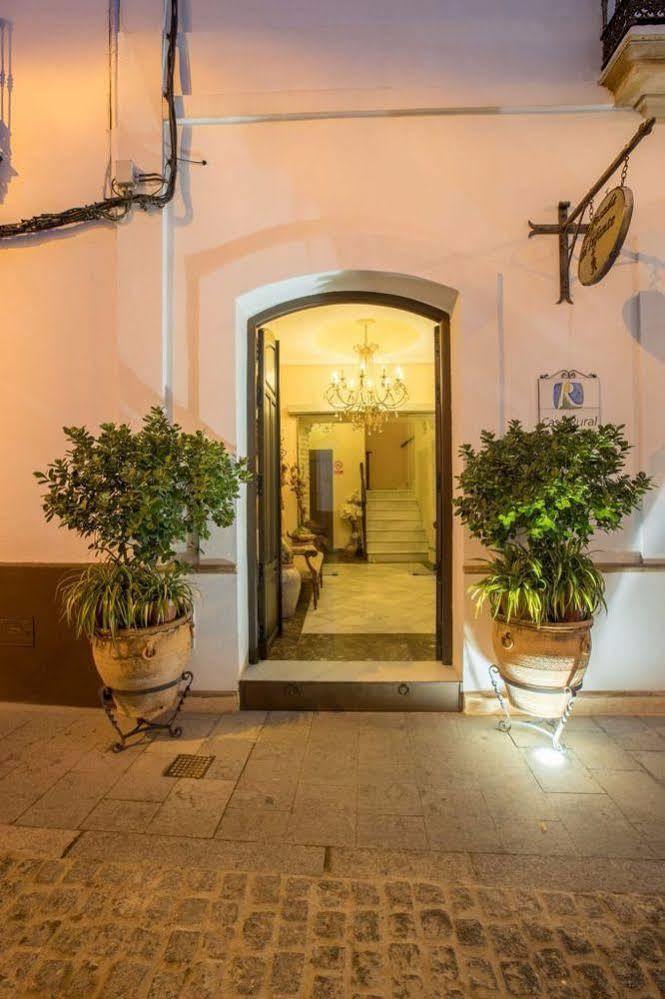 Hotel La Del Infante 3*